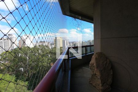 Apartamento à venda com 465m², 4 quartos e 5 vagasSuíte _ Varanda