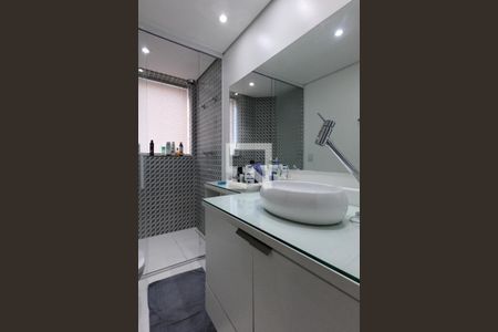 Apartamento à venda com 465m², 4 quartos e 5 vagasBanheiro da Suíte 2