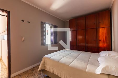 Casa à venda com 192m², 3 quartos e 2 vagas Casa à venda com 192m², 3 quartos e 2 vagasQuarto 2