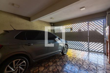 Casa à venda com 192m², 3 quartos e 2 vagas Casa à venda com 192m², 3 quartos e 2 vagasGaragem