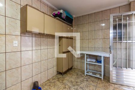 Casa à venda com 192m², 3 quartos e 2 vagas Casa à venda com 192m², 3 quartos e 2 vagasÁrea de Serviço