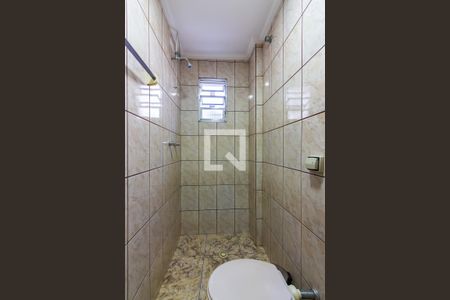 Casa à venda com 192m², 3 quartos e 2 vagas Casa à venda com 192m², 3 quartos e 2 vagasBanheiro de Serviço