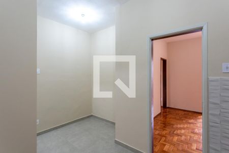 Apartamento para alugar com 75m², 2 quartos e sem vagaCozinha