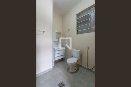 Apartamento para alugar com 75m², 2 quartos e sem vagaBanheiro