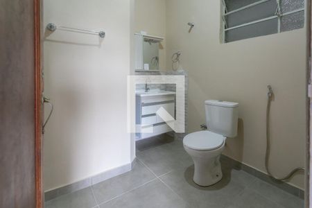 Apartamento para alugar com 75m², 2 quartos e sem vagaBanheiro