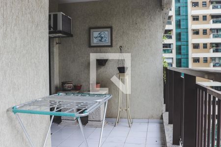 varanda de apartamento para alugar com 2 quartos, 81m² em Barra da Tijuca, Rio de Janeiro