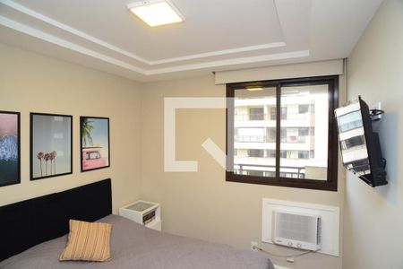 Suíte de apartamento para alugar com 2 quartos, 81m² em Barra da Tijuca, Rio de Janeiro