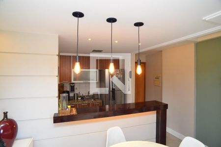 Sala de apartamento para alugar com 2 quartos, 81m² em Barra da Tijuca, Rio de Janeiro
