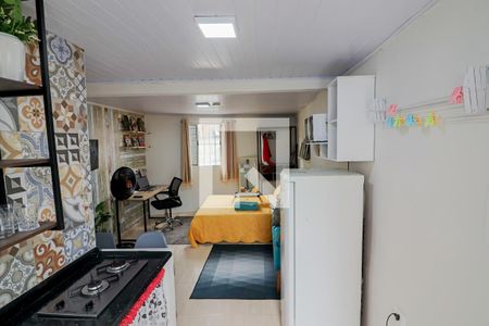 Studio - Quarto / Cozinha de kitnet/studio para alugar com 1 quarto, 22m² em Jardim Ivana, São Paulo