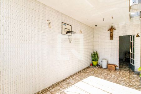 Casa à venda com 115m², 2 quartos e 1 vaga Casa à venda com 115m², 2 quartos e 1 vagaGaragem