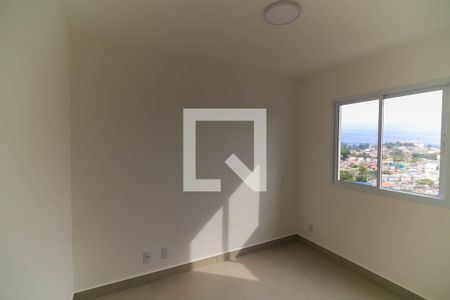 Quarto 1 de apartamento para alugar com 2 quartos, 42m² em Cidade dos Bandeirantes, São Paulo