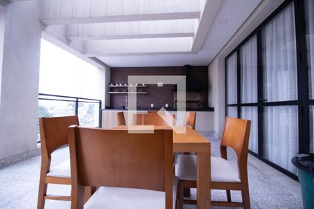 Apartamento para alugar com 110m², 3 quartos e 2 vagasÁrea comum - Churrasqueira