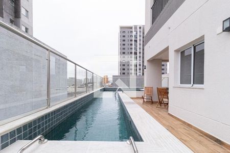 Apartamento à venda com 37m², 1 quarto e 1 vaga Apartamento à venda com 37m², 1 quarto e 1 vagaÁrea comum - Piscina