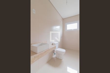 Casa à venda com 267m², 3 quartos e 3 vagasBanheiro