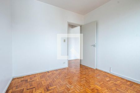 Apartamento à venda com 78m², 2 quartos e 1 vagaQuarto 2