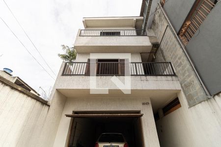 Fachada de casa à venda com 5 quartos, 236m² em Parque Bristol, São Paulo