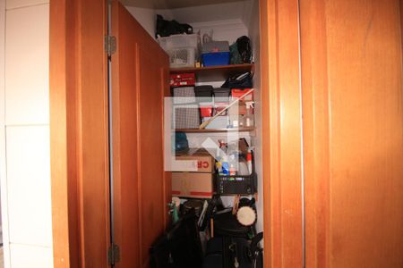 Apartamento à venda com 129m², 4 quartos e 4 vagasQuarto de Serviço