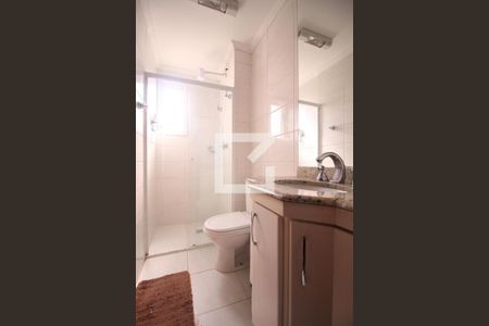 Apartamento à venda com 129m², 4 quartos e 4 vagasBanheiro 2