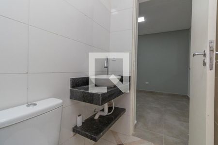 Casa para alugar com 170m², 3 quartos e 2 vagas Casa para alugar com 170m², 3 quartos e 2 vagasBanheiro Social