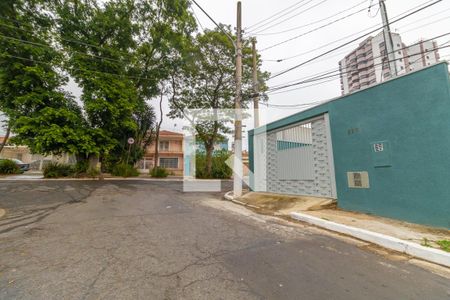 Casa para alugar com 170m², 3 quartos e 2 vagas Casa para alugar com 170m², 3 quartos e 2 vagasFachada