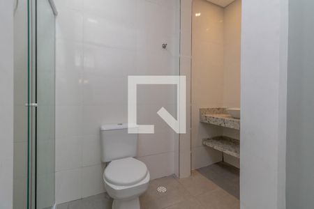 Casa para alugar com 170m², 3 quartos e 2 vagas Casa para alugar com 170m², 3 quartos e 2 vagasBanheiro Suíte 2