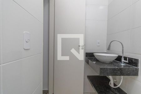 Casa para alugar com 170m², 3 quartos e 2 vagas Casa para alugar com 170m², 3 quartos e 2 vagasBanheiro Suíte 1