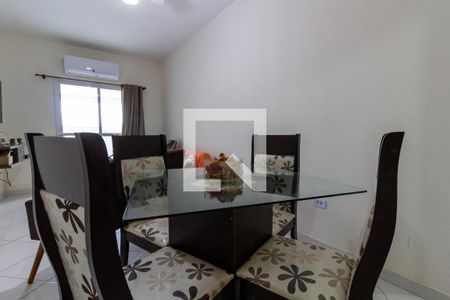 Detalhe da sala de apartamento para alugar com 2 quartos, 76m² em Vila Caiçara, Praia Grande