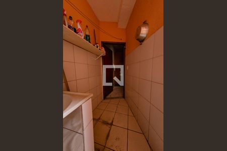 Casa à venda com 460m², 2 quartos e 2 vagas Casa à venda com 460m², 2 quartos e 2 vagasÁrea de serviço