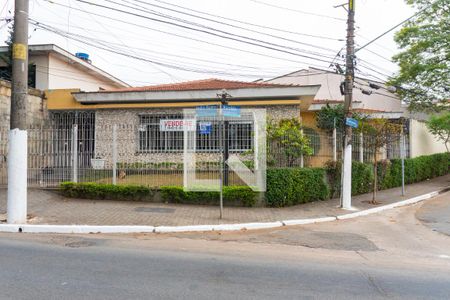 Casa à venda com 236m², 6 quartos e sem vagaFachada
