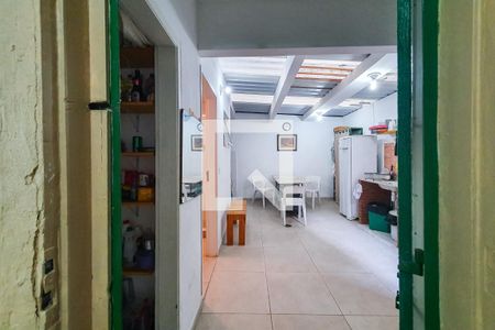 Casa à venda com 140m², 4 quartos e 1 vaga Casa à venda com 140m², 4 quartos e 1 vagaQuintal