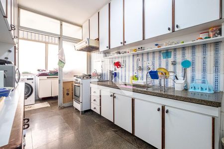 Apartamento à venda com 122m², 3 quartos e 1 vagaCozinha