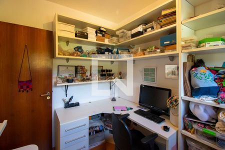 Casa à venda com 250m², 4 quartos e 2 vagasQuarto 3