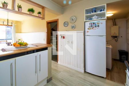 Casa à venda com 250m², 4 quartos e 2 vagasCozinha