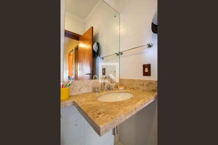 Casa à venda com 250m², 4 quartos e 2 vagasBanheiro Social