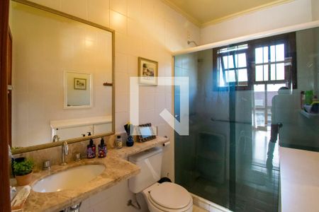 Casa à venda com 250m², 4 quartos e 2 vagasBanheiro da Suíte