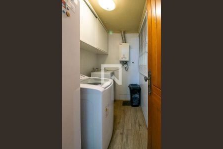 Casa à venda com 250m², 4 quartos e 2 vagasÁrea de Serviço