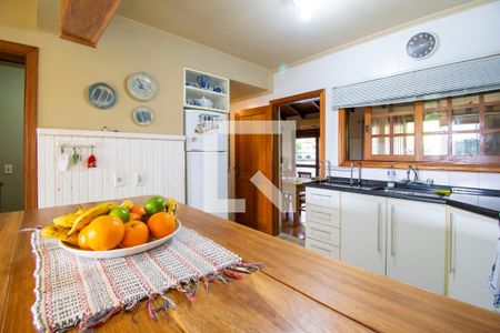 Casa à venda com 250m², 4 quartos e 2 vagasCozinha