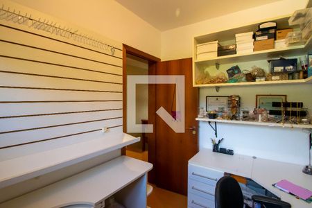 Casa à venda com 250m², 4 quartos e 2 vagasQuarto 3