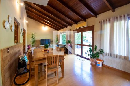 Casa à venda com 250m², 4 quartos e 2 vagasEspaço Gourmet