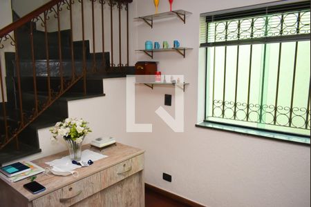 Casa à venda com 4 quartos, 180m² em Jardim Guanca, São Paulo