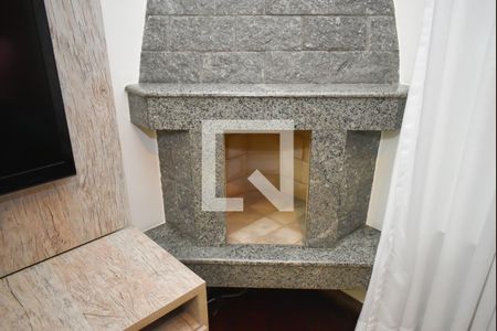 Casa à venda com 4 quartos, 180m² em Jardim Guanca, São Paulo