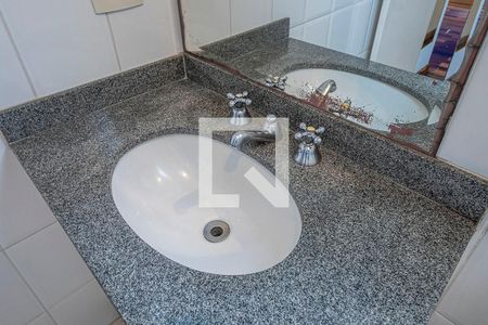 Apartamento à venda com 93m², 3 quartos e 2 vagas Apartamento à venda com 93m², 3 quartos e 2 vagasSuíte - Banheiro