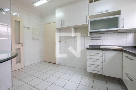 Apartamento à venda com 93m², 3 quartos e 2 vagas Apartamento à venda com 93m², 3 quartos e 2 vagasCozinha
