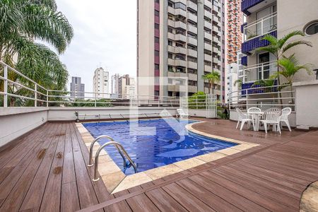 Apartamento à venda com 93m², 3 quartos e 2 vagas Apartamento à venda com 93m², 3 quartos e 2 vagasPiscina