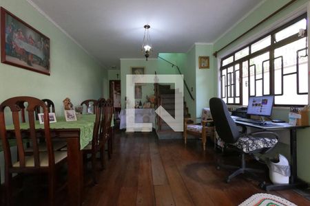 Sala de casa à venda com 3 quartos, 197m² em Jardim Namba, São Paulo