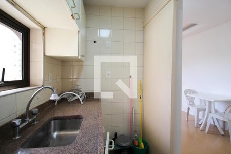 Apartamento à venda com 42m², 1 quarto e 1 vaga Apartamento à venda com 42m², 1 quarto e 1 vagaCozinha