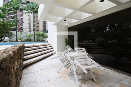 Apartamento à venda com 42m², 1 quarto e 1 vaga Apartamento à venda com 42m², 1 quarto e 1 vagaÁrea comum - Piscina