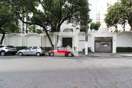 Apartamento à venda com 42m², 1 quarto e 1 vaga Apartamento à venda com 42m², 1 quarto e 1 vagaFachada
