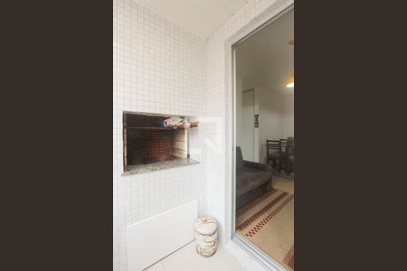 Sala de apartamento para alugar com 1 quarto, 45m² em Humaitá, Porto Alegre