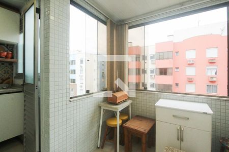 Sala de apartamento para alugar com 1 quarto, 45m² em Humaitá, Porto Alegre